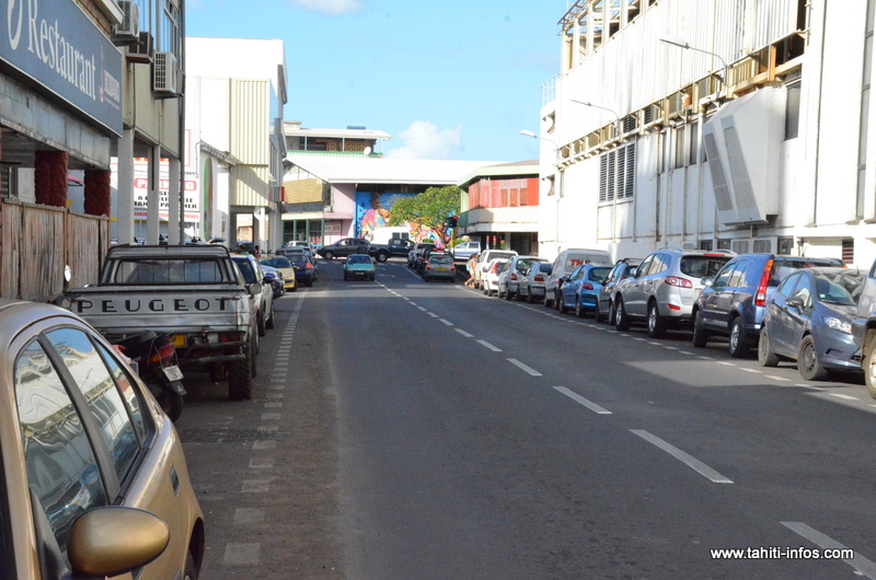 Les faits se sont produits vers 4 heures dans la nuit du 1er au 2 mai derniers, avenue du Chef Vairaatoa à Papeete.