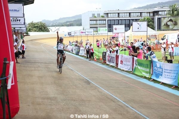 Manarii Laurent termine une seconde devant le 2e, Olivier Goulard.