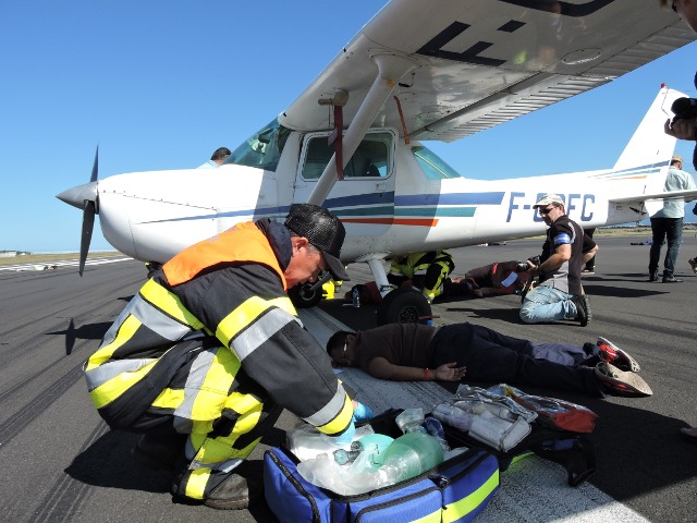 Les secours mobilisés après le crash d'un Boeing 777 (exercice)