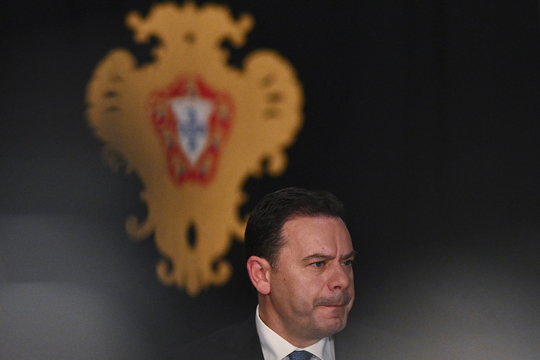 le dirigeant de droite modérée Luis Montenegro nommé Premier ministre