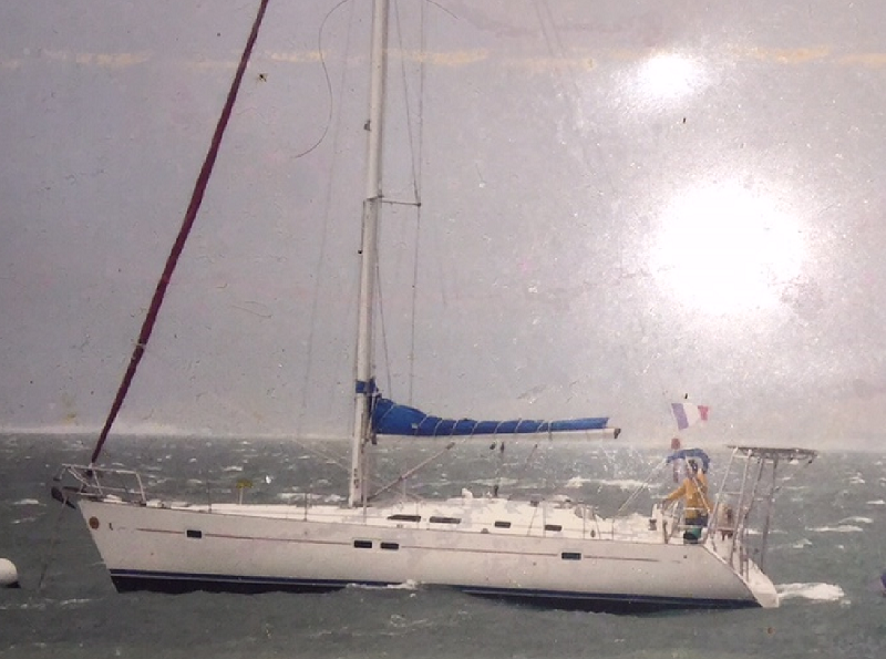 Le voilier Rua Mata I retrouvé : les trois personnes à bord vont bien