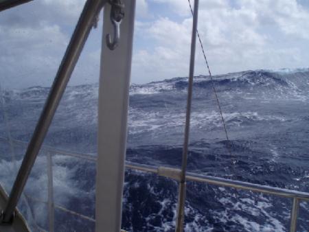 Les conditions météo et de mer étaient très délicates lundi à Rangiroa (Photo d'illustration).