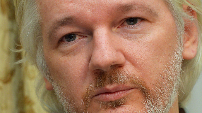 S'il tentait de quitter l'ambassade d'Equateur à Londres, M. Assange serait immédiatement arrêté et livré à la Suède.