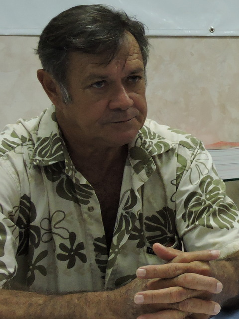 - Stanley Ellacott, président de la Fédération d'entraide polynésienne de sauvetage en mer