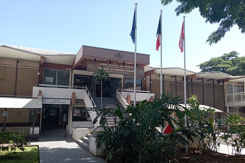 Procès des coups de feu du Liberty les 13 et 14 mai