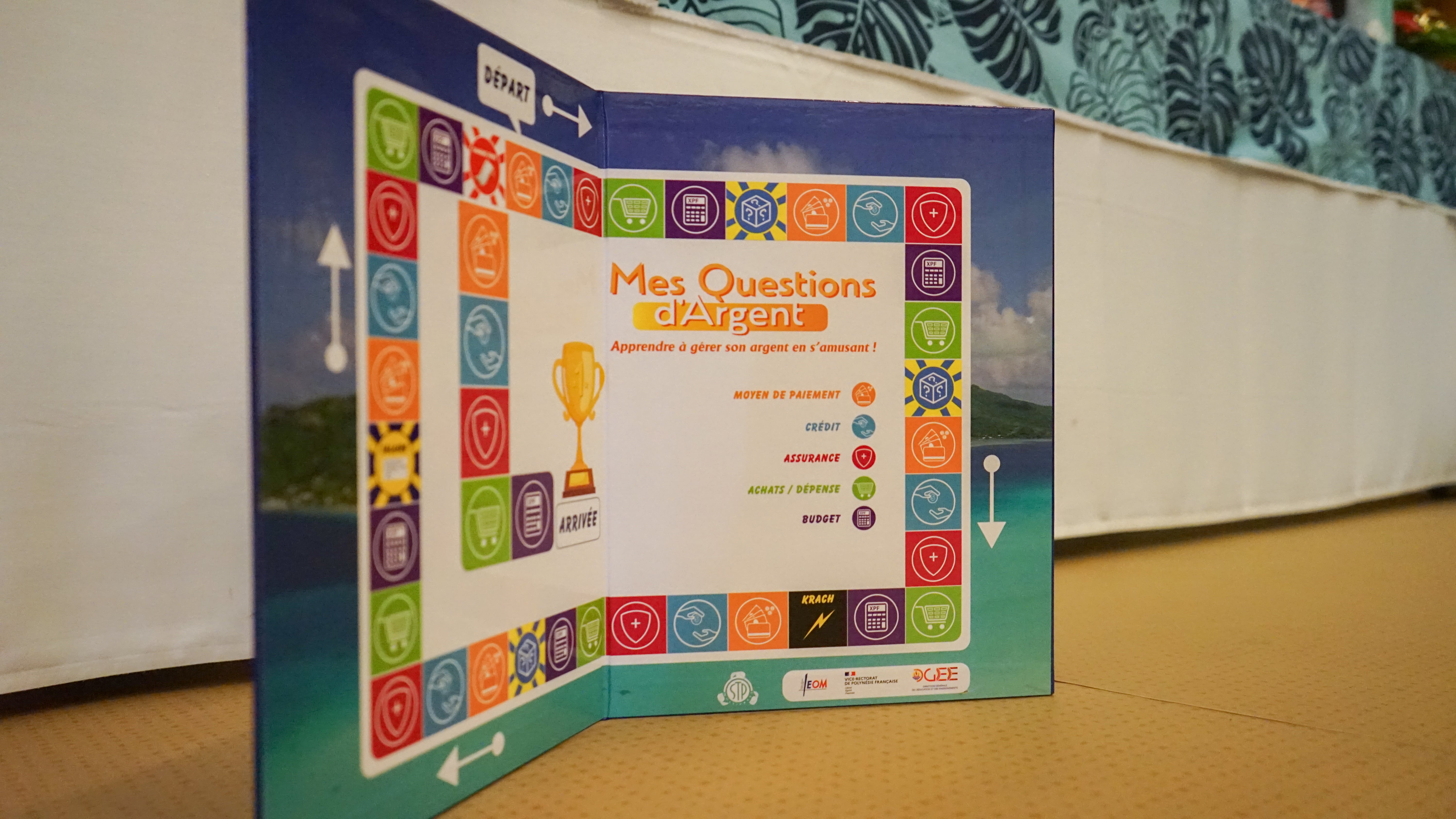 La version adaptée à la Polynésie du jeu “Mes questions d’argent”.  Crédit : Tom Larcher