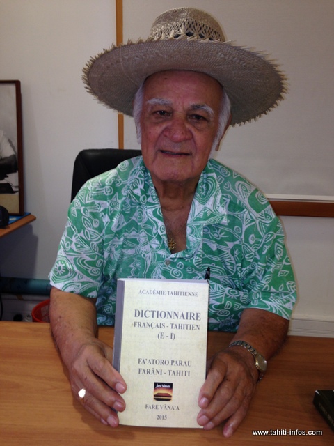 Le nouveau tome du dictionnaire français-tahitien bientôt dans les bacs