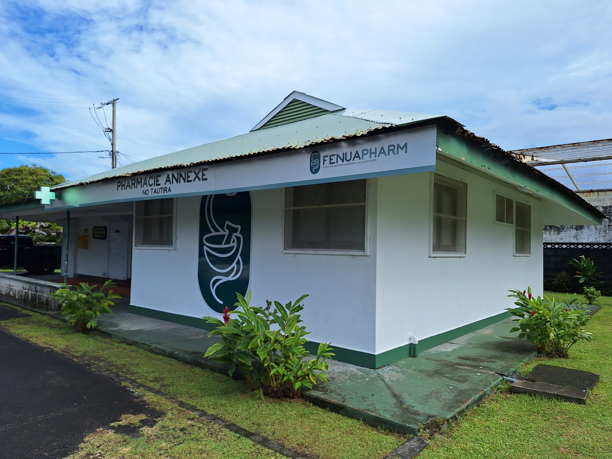 Ce "local secondaire" a ouvert ses portes dans la cour de la mairie, en octobre dernier (Crédit : Anne-Charlotte Lehartel).