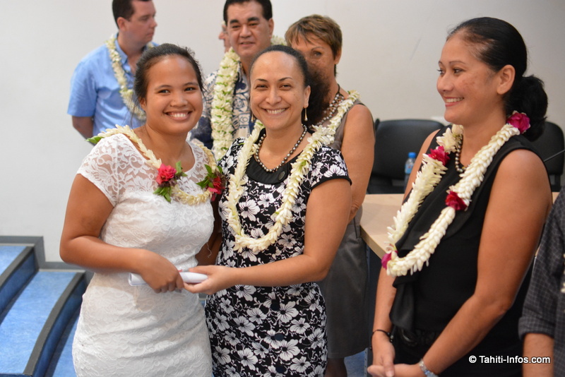 Chaque élève à reçu une attestation de réussite, les vrais diplômes étant délivrés en septembre par l'Education nationale