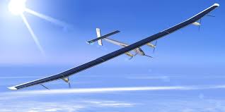 Des semaines de réparations à Hawaï pour Solar Impulse 2