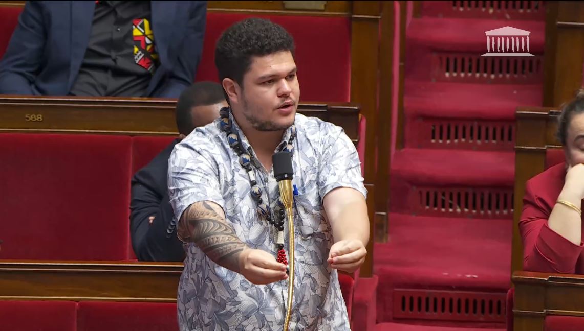 La démarche cavalière des députés Tavini à Paris