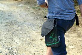 En France,  les randonneurs invités à être des "ramasseurs volontaires"