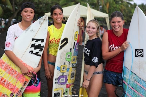 Les finalistes de la catégorie Ondines, remportée par Karelle Poppke en blanc