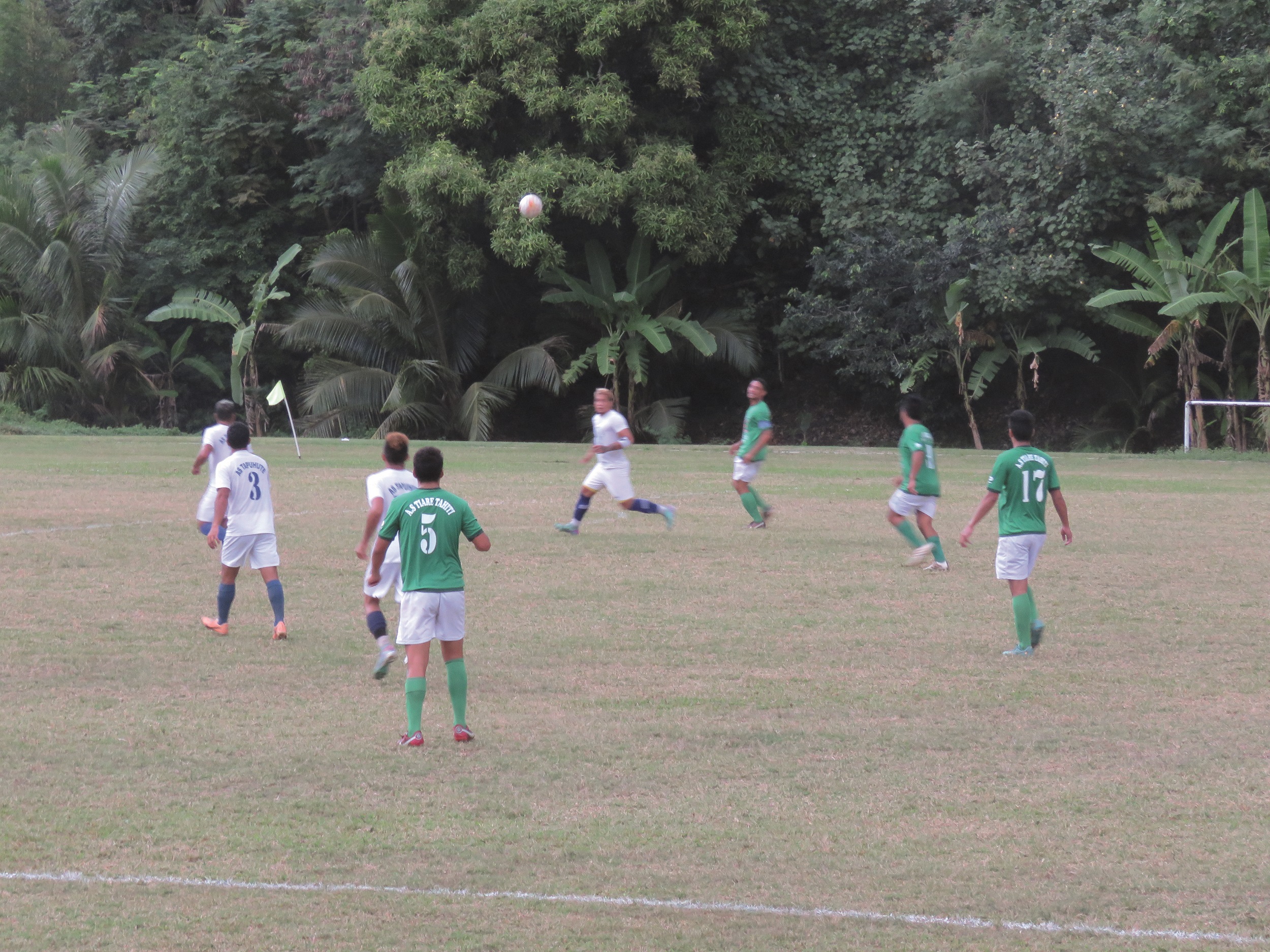 Championnat de Moorea - La deuxième place en jeu