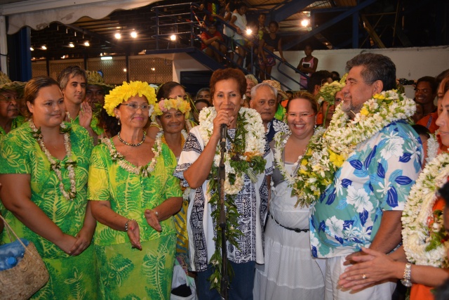 Lucie Lucas fait son come-back au sein du Tahoera'a : "J'ai été éduquée sur une base réelle de foi, et ma foi me dit : pardonnes. Donc j'ai pardonné au président du parti".