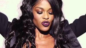 La rappeuse Azealia Banks critique un public "horrible" en Australie