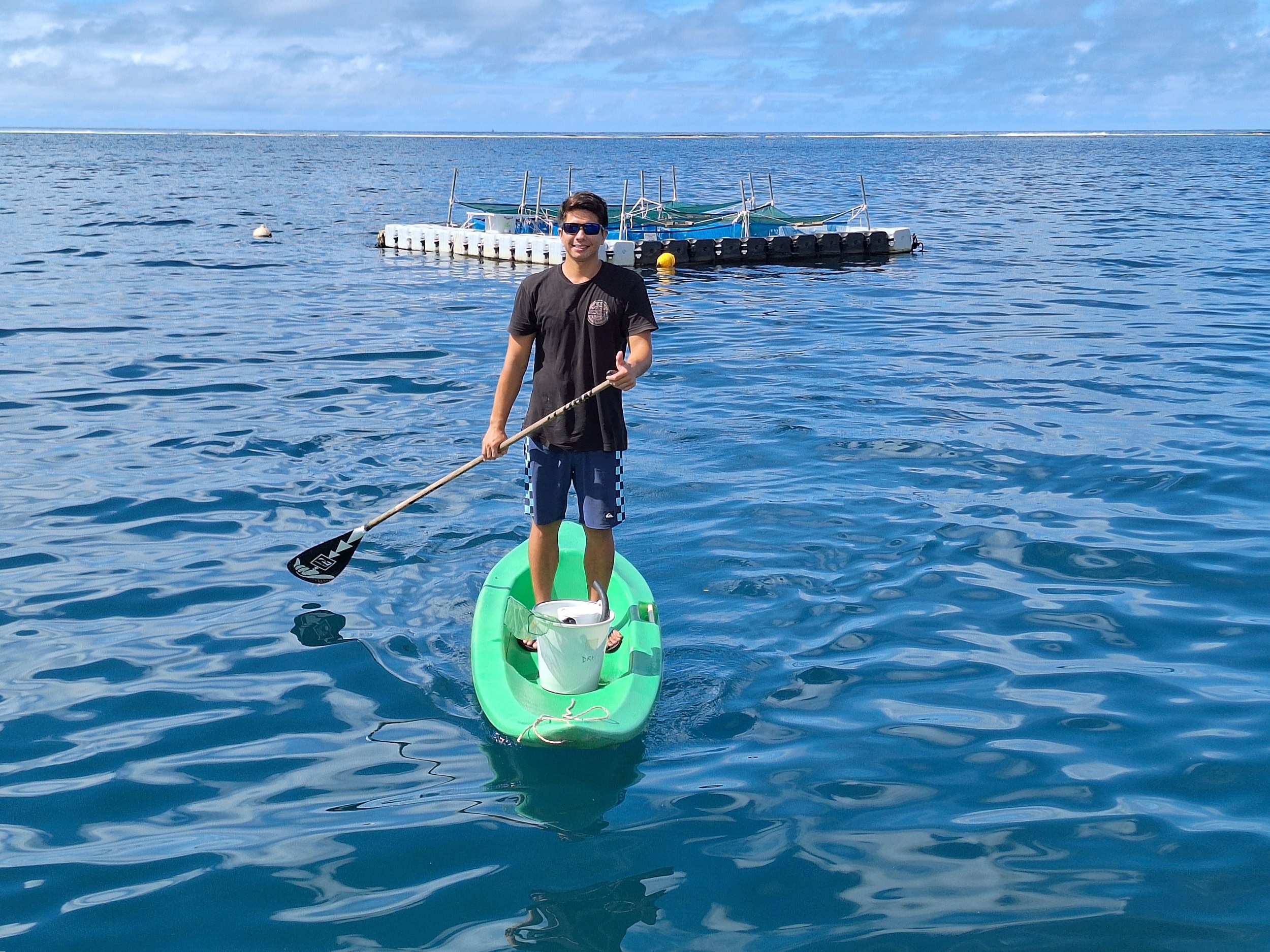 Teavatea Wong devrait procéder à sa première récolte à la fin du mois (Crédit : Anne-Charlotte Lehartel).