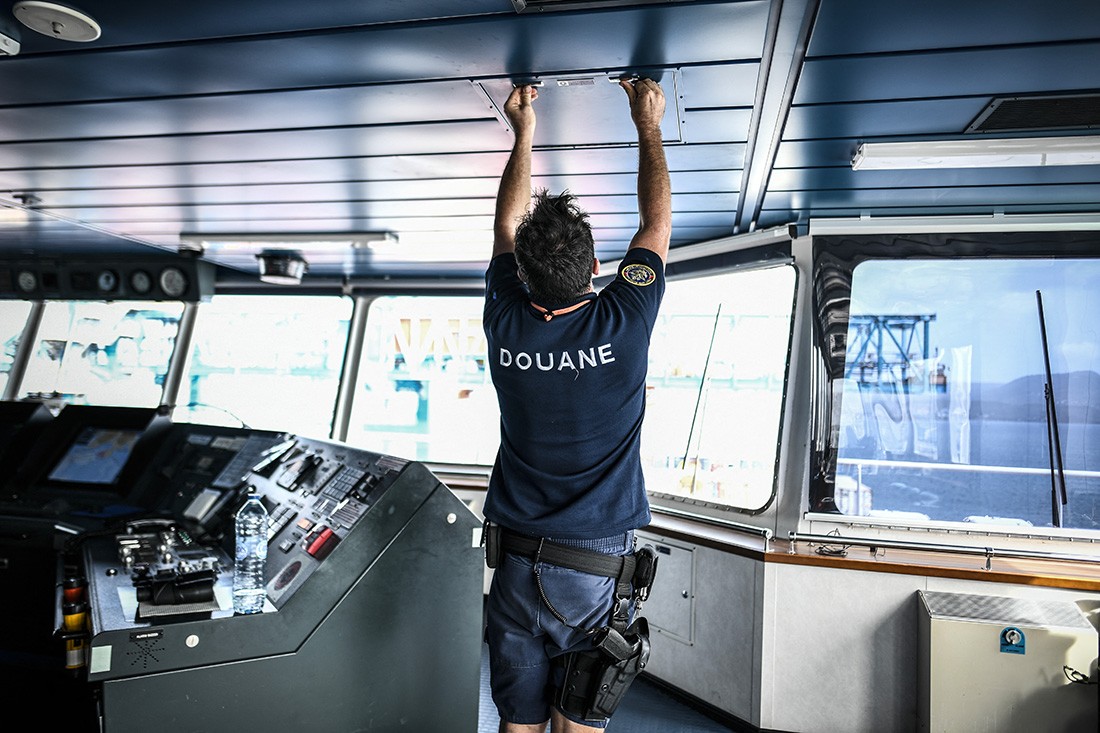 STEPHANE DE SAKUTIN / AFP