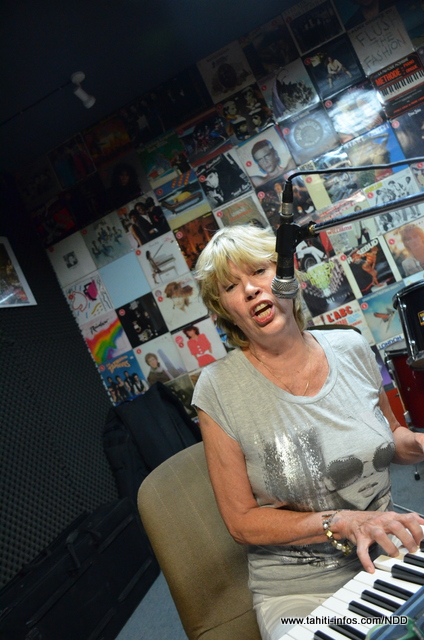 Chris Bennett, une chanteuse de jazz au fenua