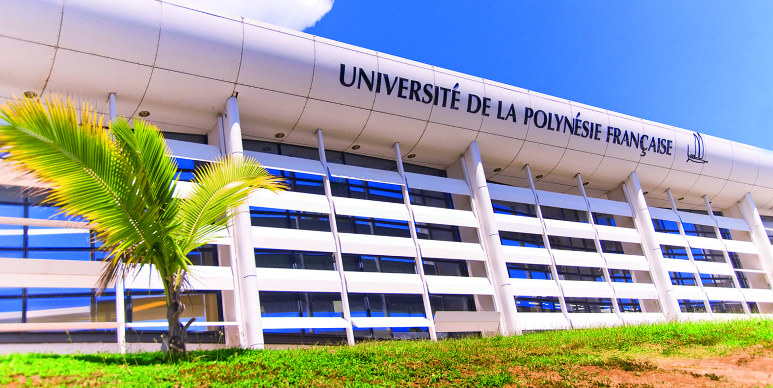 Un cafouillage administratif plombe les boursiers de l’UPF