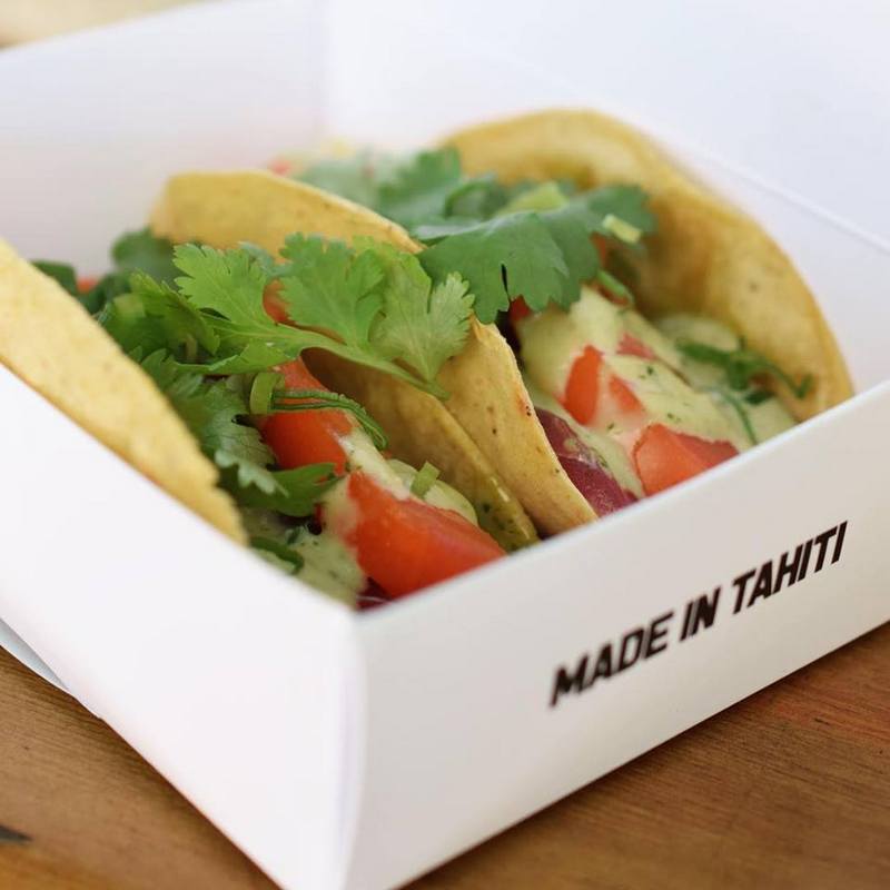 Vous avez été nombreux à venir déguster les créations des chefs, hier, pour la première journée du Festival Pacific Foodaholic. Rendez-vous dés aujourd'hui au Morisson's café pour toujours plus de tacos, bao burger, éclairs, verrines gourmandes et cocktails !