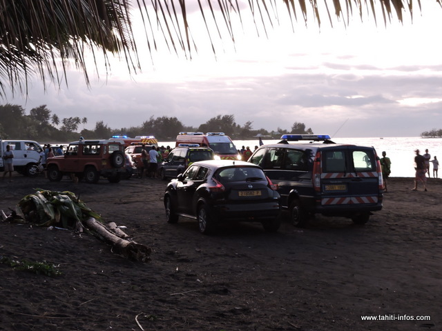 Il devait être environ 17 heures, lorsque les pêcheurs ont retrouvé les corps, selon les témoignages