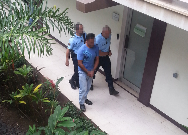 Clément, 40 ans, a été présenté à un juge d'instruction ce jeudi après-midi en vue de sa mise en examen pour la mort de son jeune frère de 36 ans.