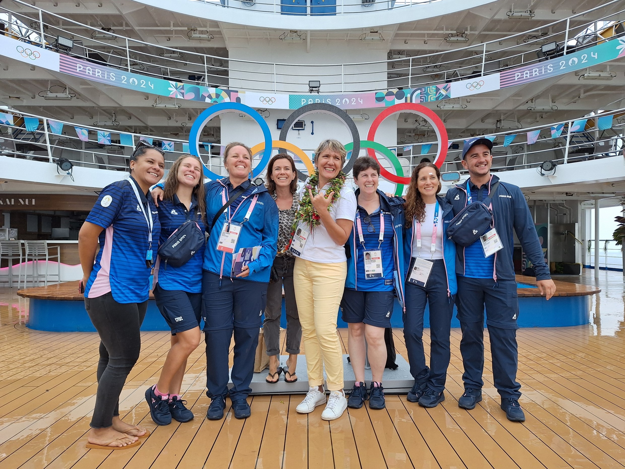 Le navire est prêt à aborder les épreuves de surf de Paris 2024 (Crédit : Anne-Charlotte Lehartel).