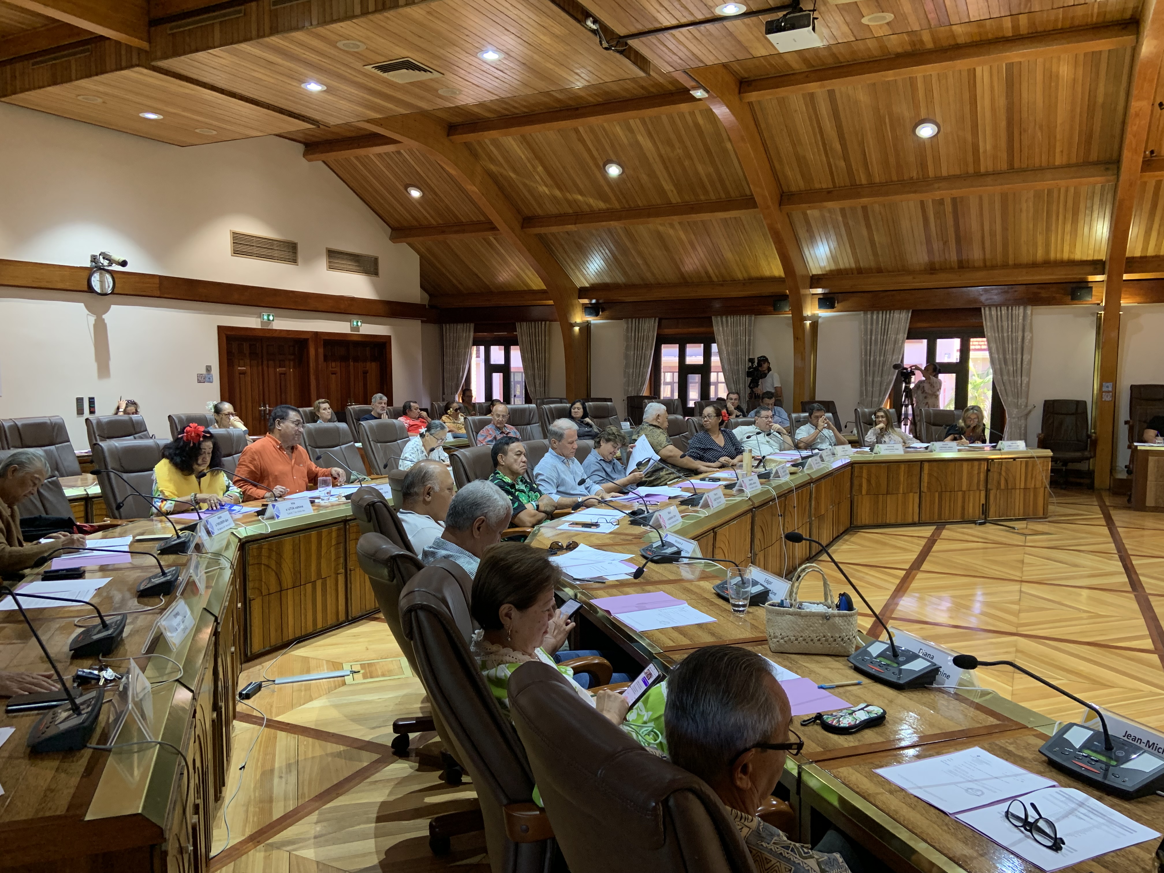 Le débat était animé ce mardi au Cesec, dont les membres se sont penchés sur le projet de loi du Pays portant sur la mise en place d'une réglementation des marges sur les produits et services. Crédit photo : Thibault Segalard.