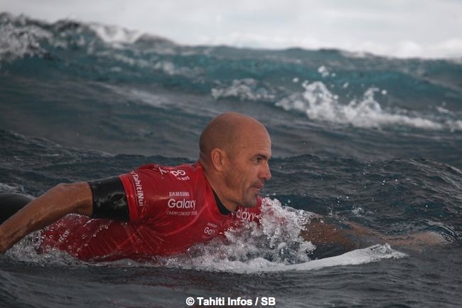 C'est toujours un privilège de voir le King à Teahupo'o