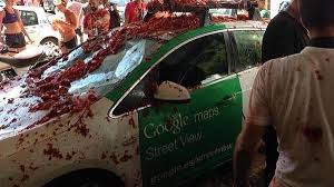 Espagne: Google Street View s'enlise dans la Tomatina