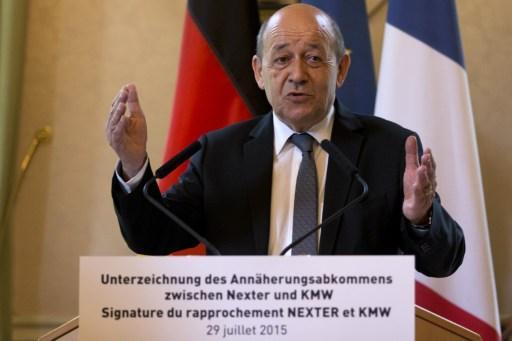 Des escrocs se font passer pour le ministre français de la Défense: il porte plainte