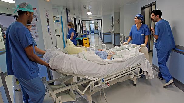 Vincent Lambert : les parents vont demander en justice son transfert dans un autre établissement