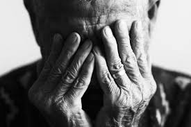 Quelque 3.000 suicides de seniors par an: journée de lutte contre ce fléau le 10 septembre