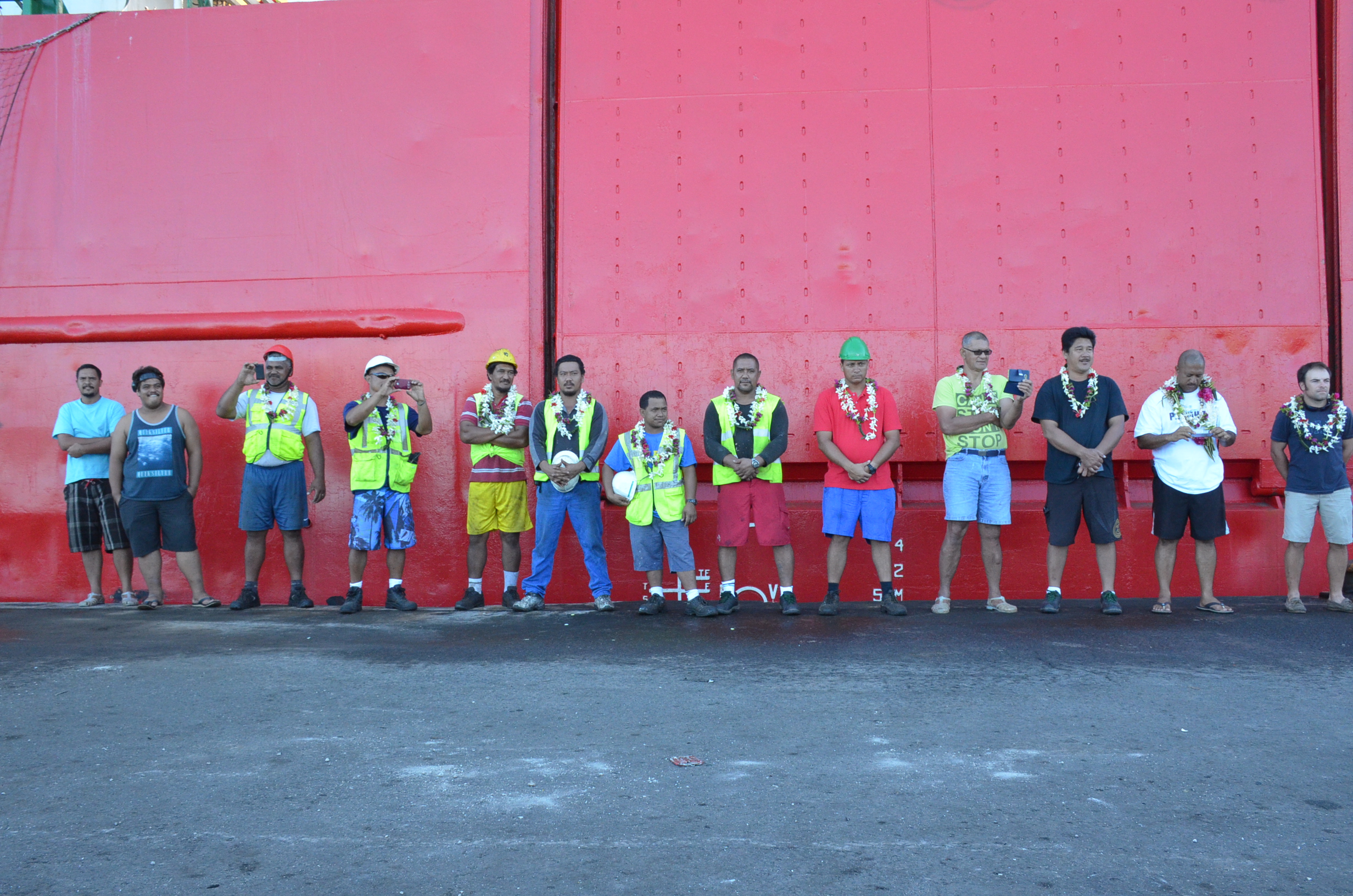 L'équipage au complet- arrivée à Tikehau