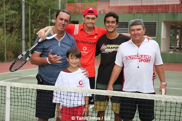 Hiro Kelley a transmis le virus du tennis à ses trois enfants