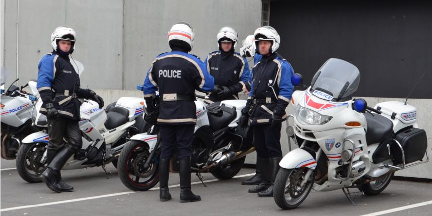 Une quinzaine de policiers sont intervenus quartier Estall à Papeete samedi