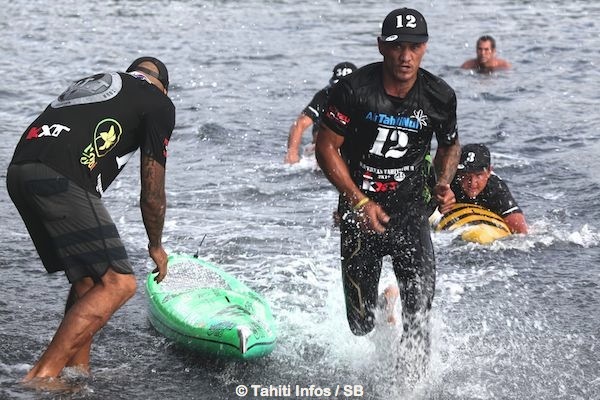Bruno Tauhiro remporte le Waterman Tahiti Tour pour la 2e année consécutive
