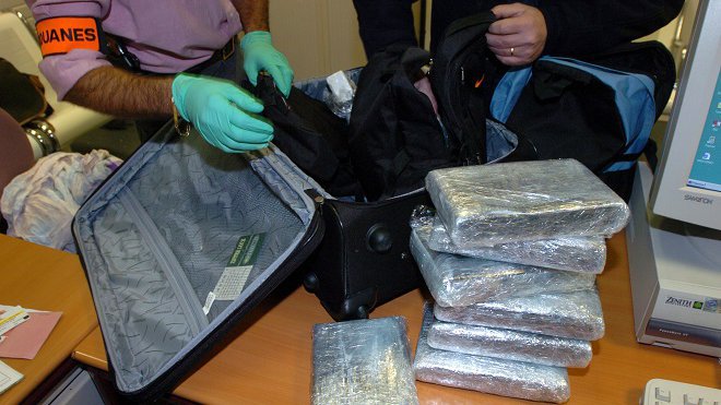 La pureté de la drogue dépasserait les 90 % et la marchandise serait évaluée autour de 600 000 € (72 millions de Fcfp).