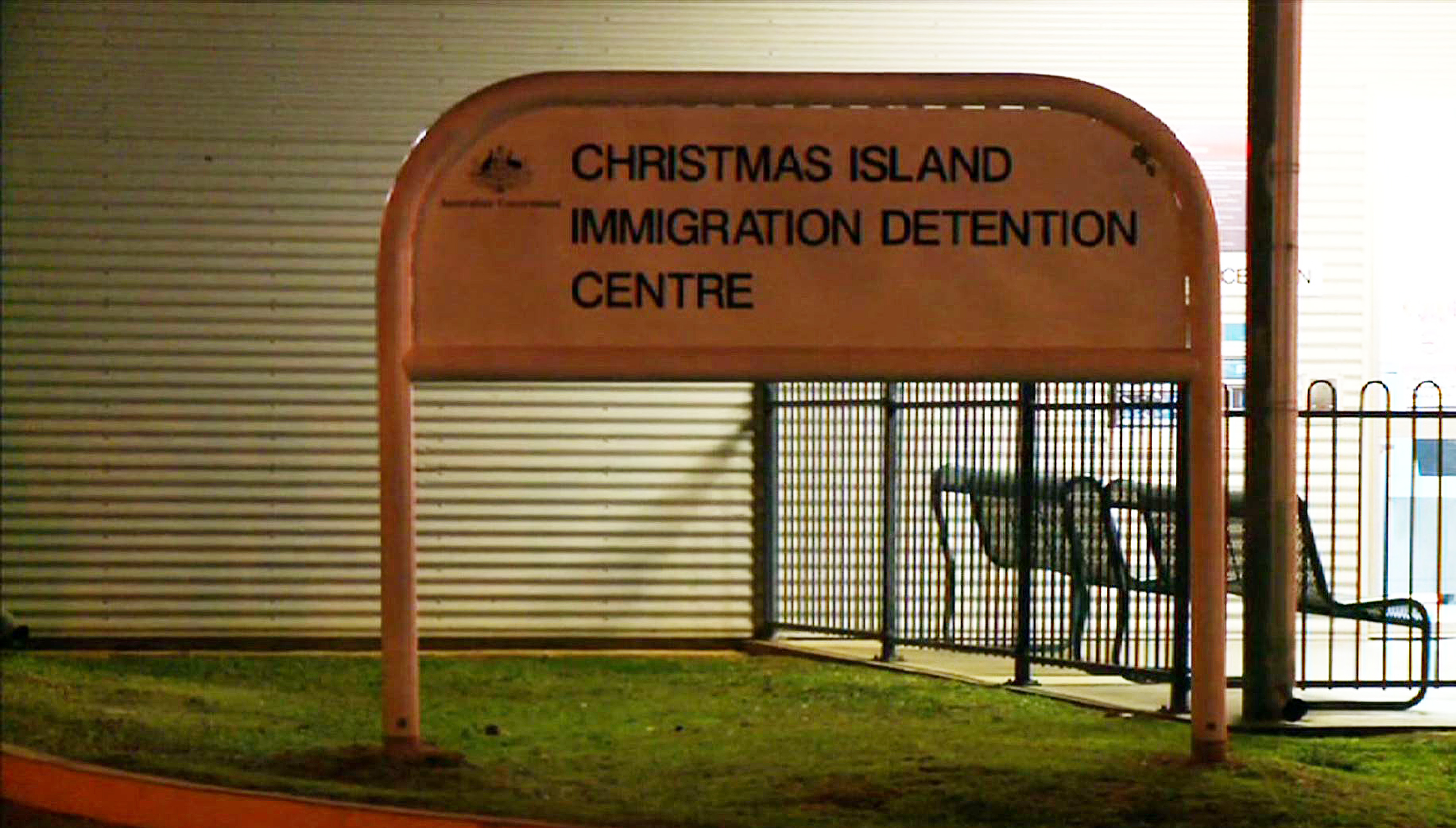 L'Australie reprend le contrôle d'un centre de rétention après une émeute