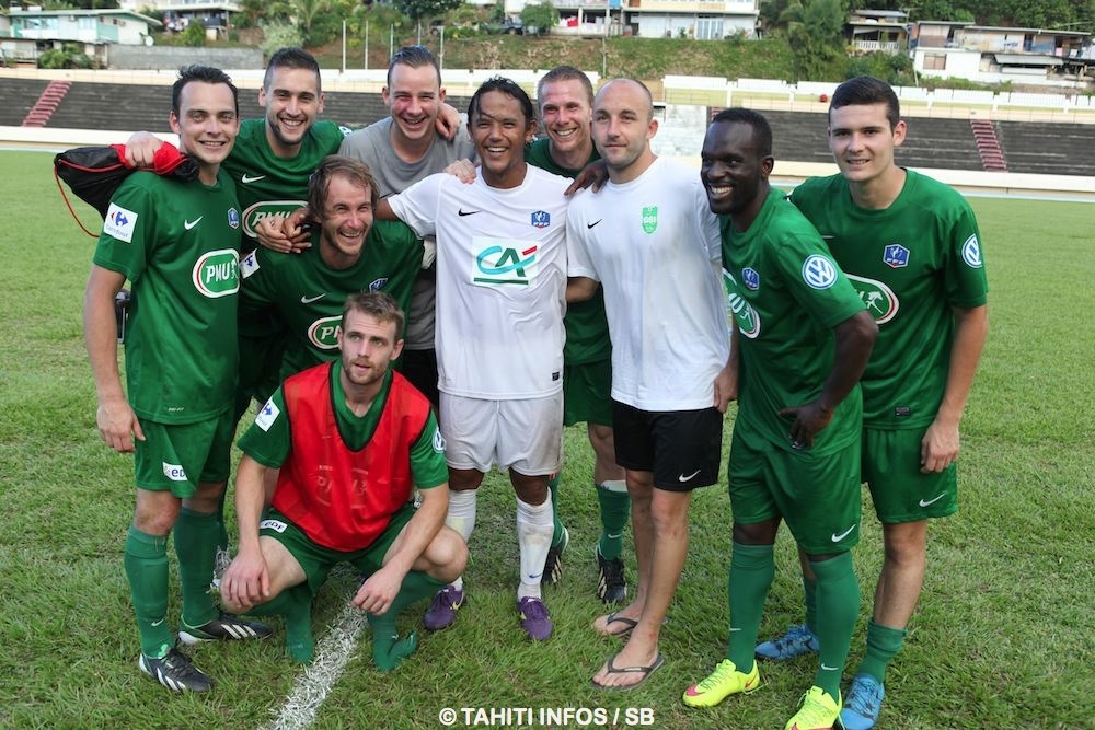 Ce fut également un moment de fraternité avec les joueurs venus de France, fans de Marama Vahirua, le plus titré sur le terrain