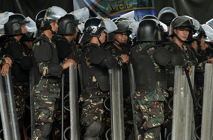 A Manille, une femme accouche dans les embouteillages dus au sommet de l'Apec