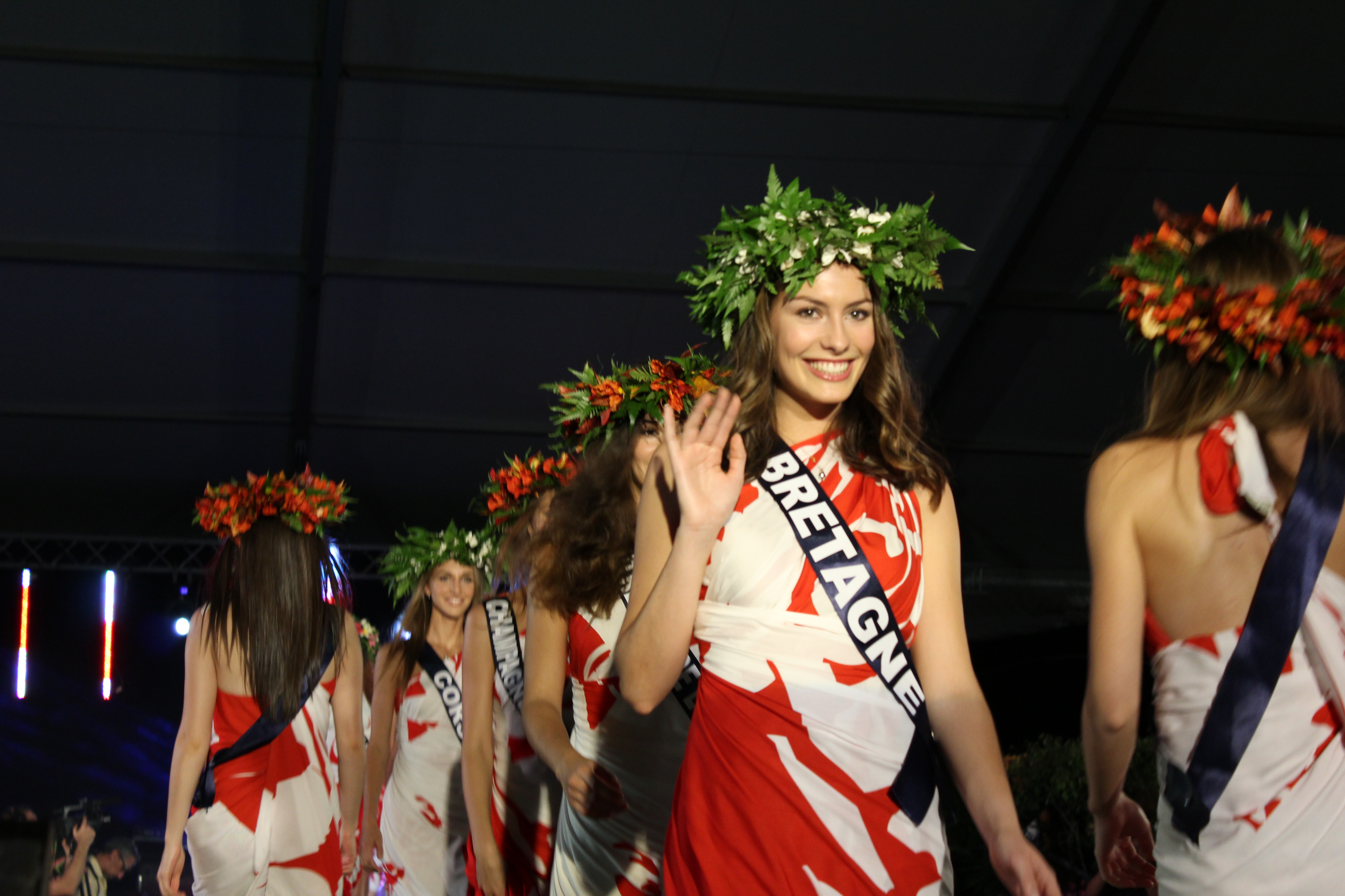 Les Miss à la mode locale !