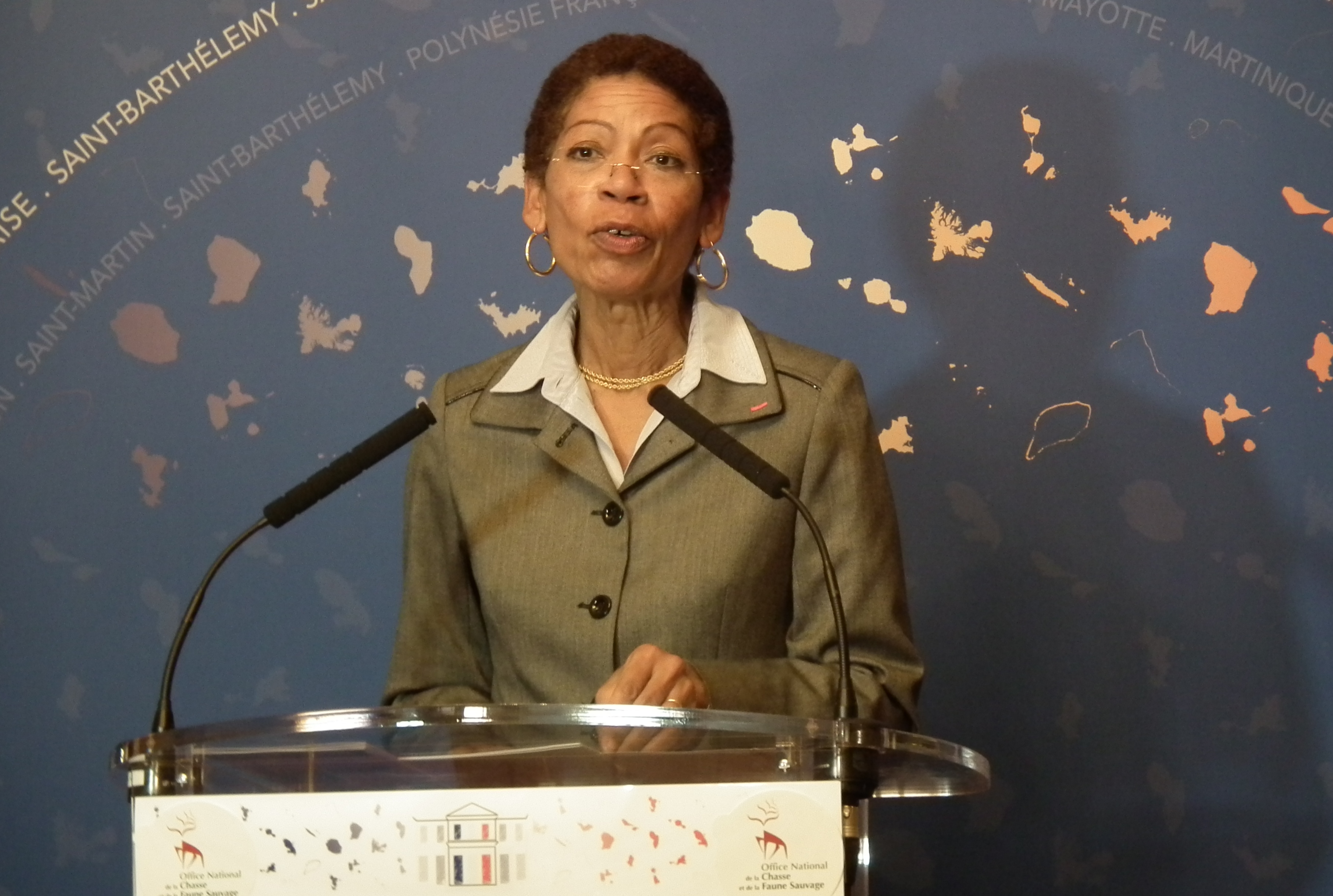 Maina Sage participera à la COP21, annonce George Pau-Langevin