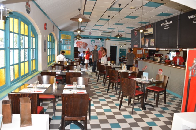 Westcoast Diner, ambiance 66’s à Punaauia