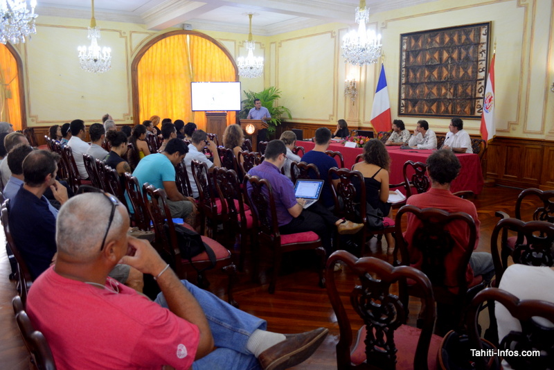 Les premiers états généraux de la production audiovisuelle en Polynésie française se sont déroulés à la Présidence sous le patronage du ministère de la relance économique.