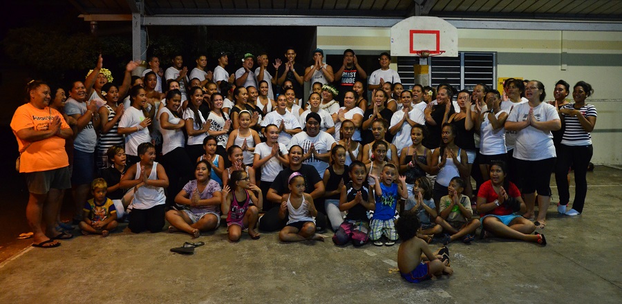 Ce sera bientôt "Taaone-Bollywood" pour ces jeunes qui travaillent à une présentation contemporaine de l'Inde.