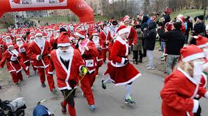 Un millier de pères Noël rassemblés à Stockholm pour une course à pieds