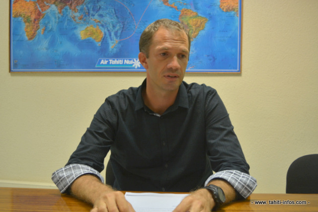 Mathieu Bechonnet, directeur général de la compagnie Air Tahiti Nui s'est exprimé ce lundi après-midi devant les médias locaux pour expliquer les raisons des annulations et des retards de vols de la compagnie depuis samedi.