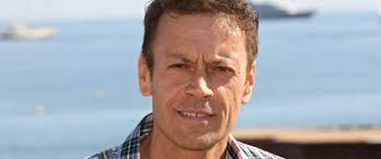 Rocco Siffredi propose ses services pour enseigner la sexualité à l'école